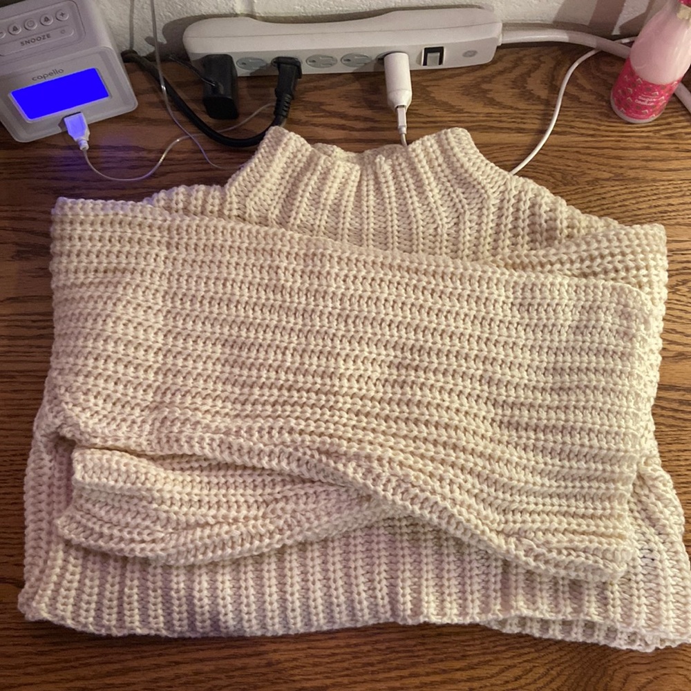 Shein wide arm sweater